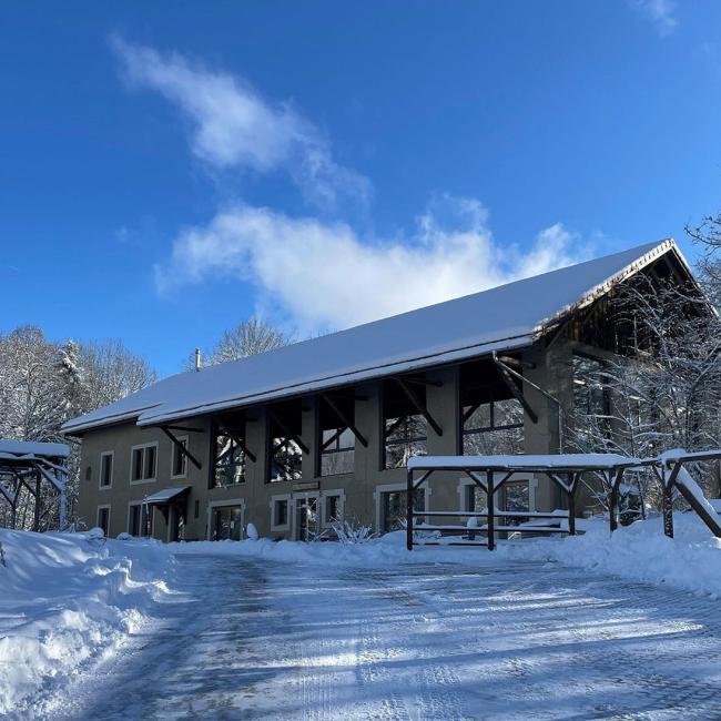 Ferme des Arêtes - sur Woui.ch